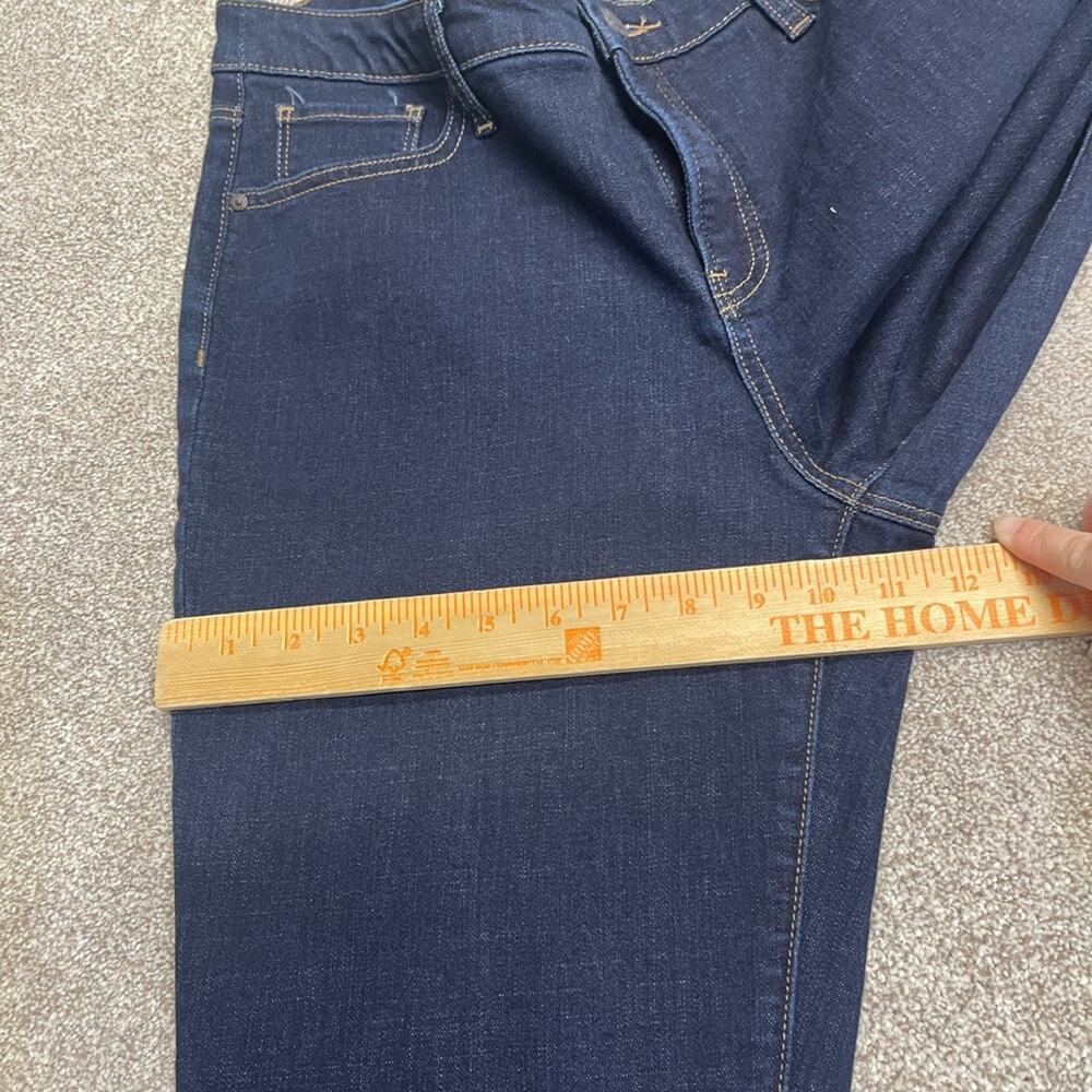 premium petite Chicos so slimming girlfriend straight leg high rise jeans 10R - Picture 14 of 14